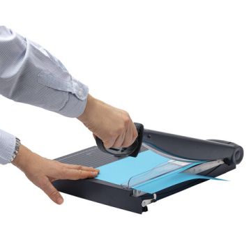 Резак сабельный А4 30л пласт основание длина реза 300мм BRAUBERG KATANA TSP-430 1/6 (Клиент)