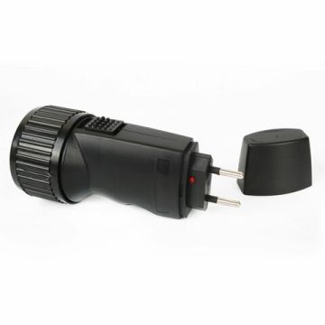 Фонарь аккумуляторный ULTRAFLASH 5хLED вилка заряд от сети LED3859 1/108 (Под заказ)