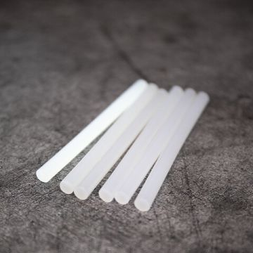 Клеевые стержни диаметр 7 мм длина 100 мм белые комплект 6 шт BRAUBERG 1/200